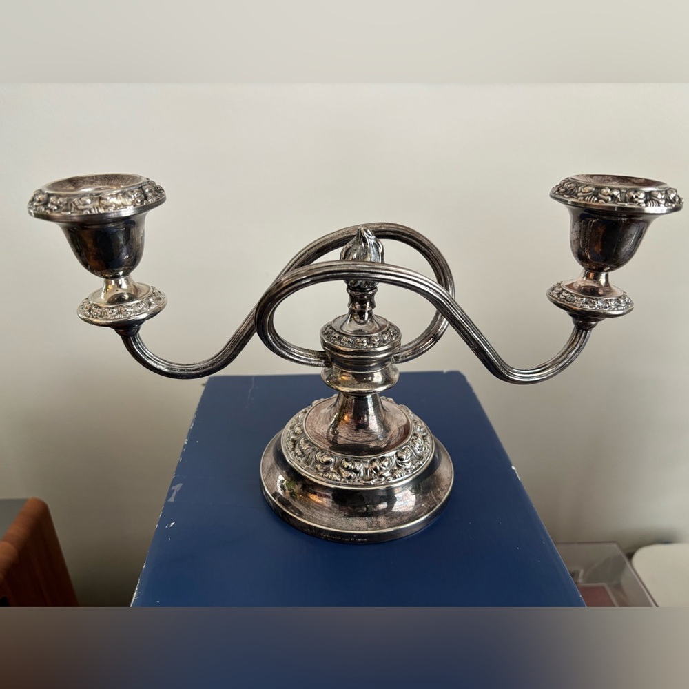 Vintage - lanthe - Made in England - Elegant Silver Plated Candelabra